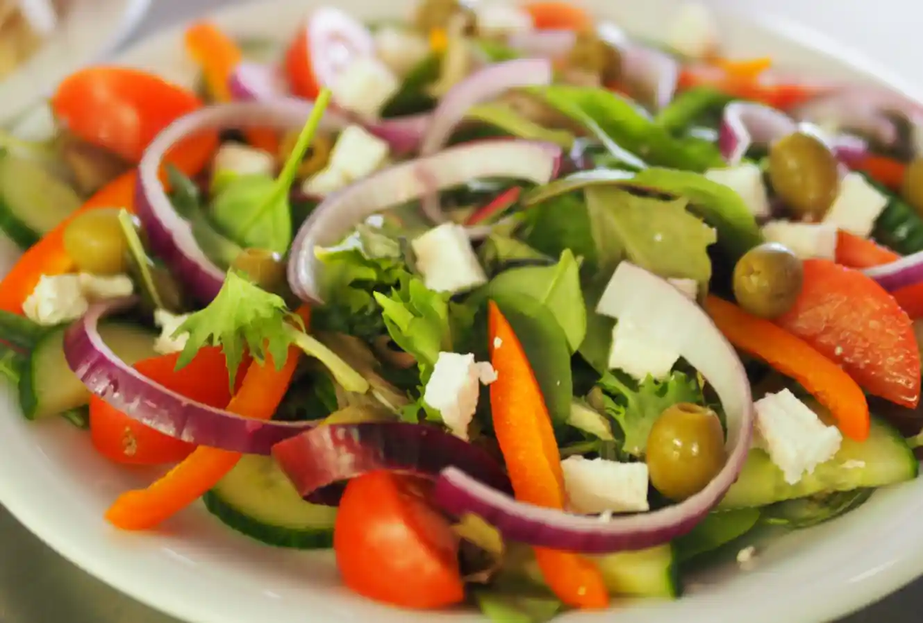 Special Butt Salad - Lahori Butt Karahi